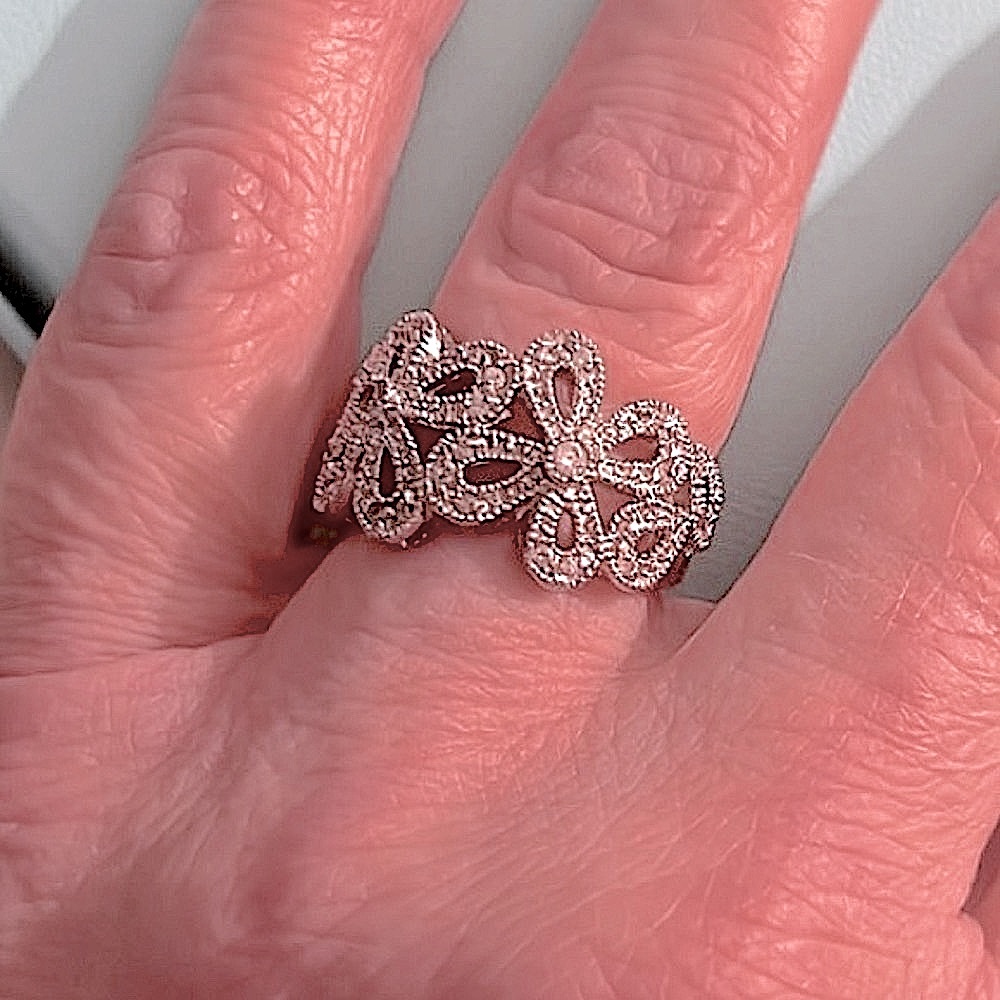 LIA SOPHIA 🌼 LK NW ELEGANT SILVER CRYSTAL EMBELLISHED DAISY FLORAL RING Size 7